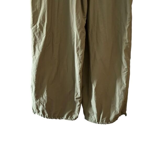 Madden NYC Juniors Olive Parachute Pants Sleeveless Jumpsuit Size Large 6 0453 - Picture 14 of 16